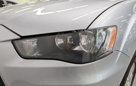 Mitsubishi Outlander III рестайлинг 3, 2011 год, 1 250 000 рублей, 11 фотография