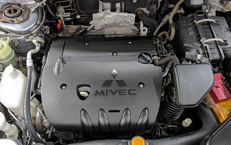 Mitsubishi Outlander III рестайлинг 3, 2011 год, 1 250 000 рублей, 9 фотография