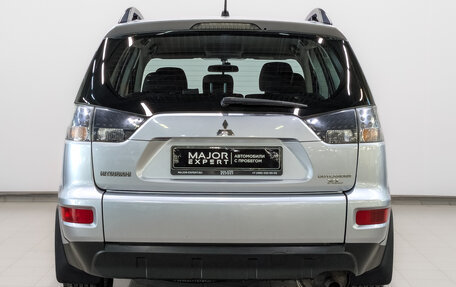 Mitsubishi Outlander III рестайлинг 3, 2011 год, 1 250 000 рублей, 6 фотография