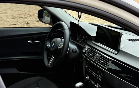 BMW 3 серия, 2011 год, 1 050 000 рублей, 8 фотография