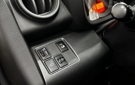 Toyota RAV4, 2012 год, 1 599 999 рублей, 9 фотография
