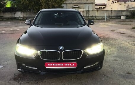 BMW 3 серия, 2013 год, 1 650 000 рублей, 14 фотография