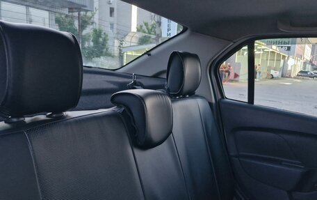 Renault Logan II, 2018 год, 670 000 рублей, 29 фотография