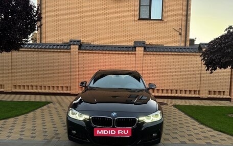 BMW 3 серия, 2016 год, 2 350 000 рублей, 3 фотография