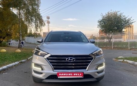 Hyundai Tucson III, 2019 год, 2 400 000 рублей, 2 фотография