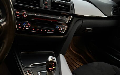 BMW 3 серия, 2016 год, 2 350 000 рублей, 17 фотография