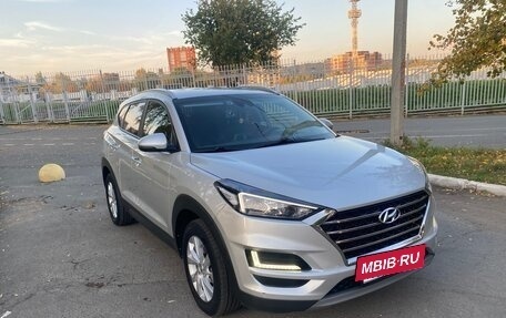 Hyundai Tucson III, 2019 год, 2 400 000 рублей, 3 фотография