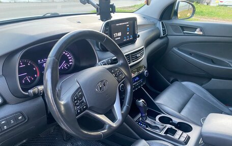 Hyundai Tucson III, 2019 год, 2 400 000 рублей, 16 фотография