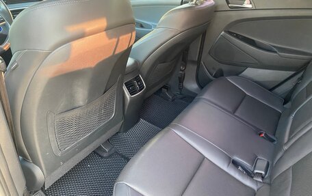 Hyundai Tucson III, 2019 год, 2 400 000 рублей, 20 фотография