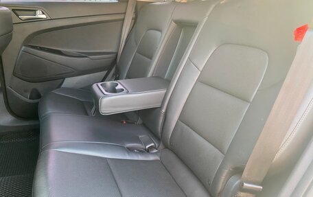 Hyundai Tucson III, 2019 год, 2 400 000 рублей, 23 фотография