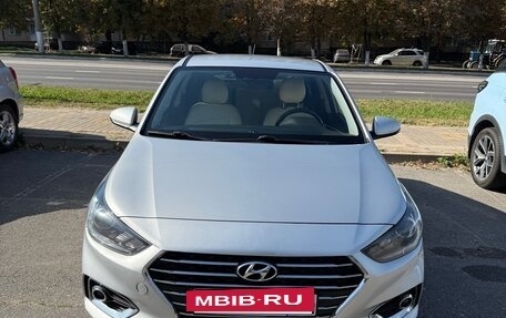 Hyundai Solaris II рестайлинг, 2020 год, 1 570 000 рублей, 3 фотография