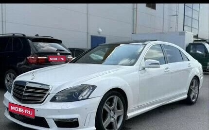 Mercedes-Benz S-Класс, 2008 год, 1 050 000 рублей, 2 фотография