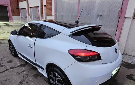 Renault Megane III, 2011 год, 1 200 000 рублей, 2 фотография