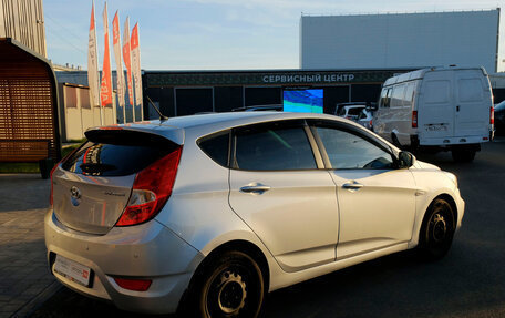 Hyundai Solaris II рестайлинг, 2013 год, 715 500 рублей, 8 фотография