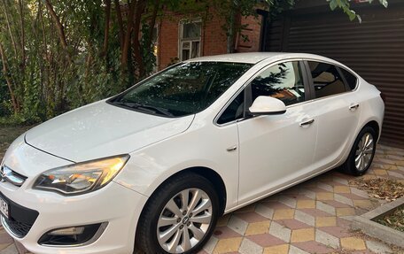 Opel Astra J, 2013 год, 1 150 000 рублей, 5 фотография