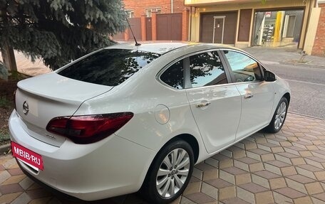 Opel Astra J, 2013 год, 1 150 000 рублей, 7 фотография