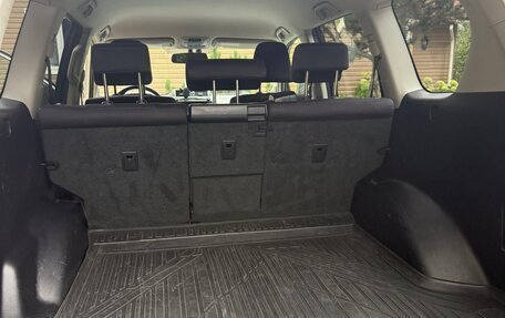 Toyota Land Cruiser Prado 150 рестайлинг 2, 2016 год, 3 400 000 рублей, 7 фотография