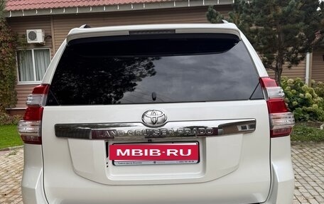 Toyota Land Cruiser Prado 150 рестайлинг 2, 2016 год, 3 400 000 рублей, 2 фотография