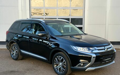 Mitsubishi Outlander III рестайлинг 3, 2018 год, 2 100 000 рублей, 7 фотография