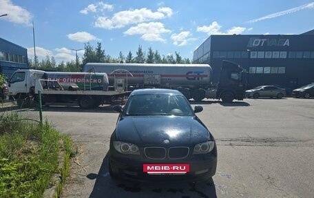 BMW 1 серия, 2011 год, 720 000 рублей, 11 фотография