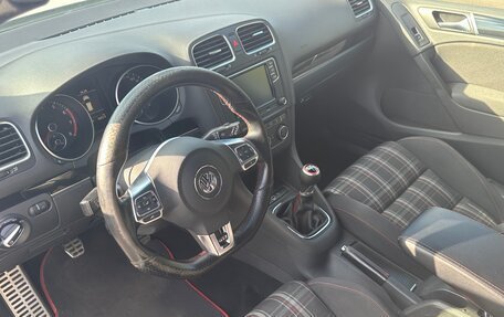 Volkswagen Golf GTI VII, 2011 год, 1 250 000 рублей, 16 фотография