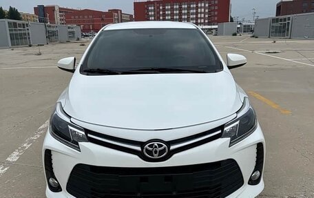Toyota Vios III, 2023 год, 1 300 000 рублей, 2 фотография