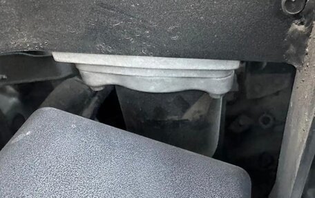 Toyota Land Cruiser 200, 2013 год, 4 050 000 рублей, 16 фотография