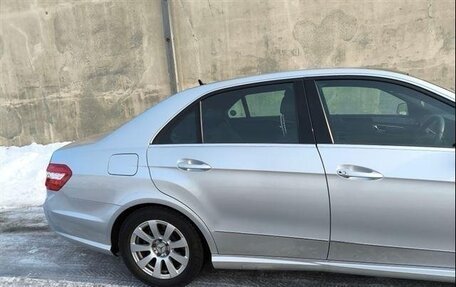 Mercedes-Benz E-Класс, 2009 год, 1 600 000 рублей, 6 фотография