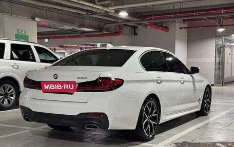 BMW 5 серия, 2022 год, 3 790 000 рублей, 2 фотография