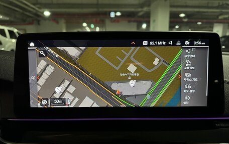 BMW 5 серия, 2022 год, 3 790 000 рублей, 15 фотография