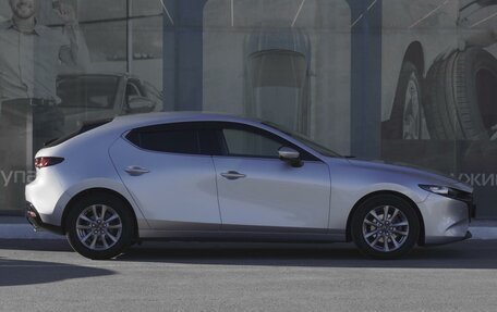 Mazda 3, 2019 год, 1 590 000 рублей, 5 фотография