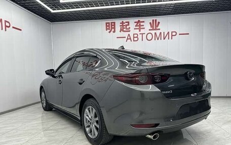 Mazda 3, 2021 год, 1 735 000 рублей, 3 фотография