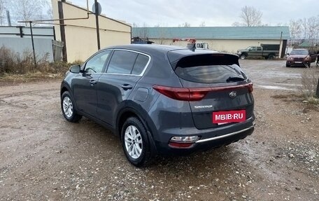 KIA Sportage IV рестайлинг, 2020 год, 2 090 000 рублей, 3 фотография