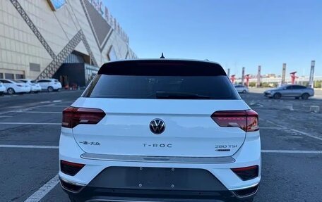 Volkswagen T-Roc I, 2022 год, 1 600 000 рублей, 4 фотография