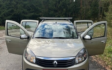 Renault Sandero I, 2012 год, 729 000 рублей, 1 фотография