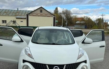 Nissan Juke II, 2012 год, 870 000 рублей, 1 фотография