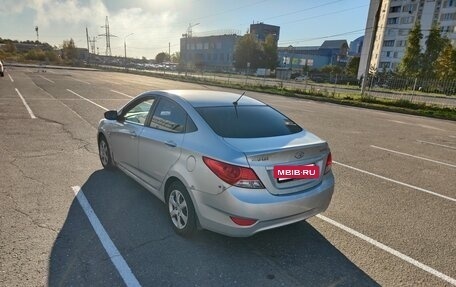 Hyundai Solaris II рестайлинг, 2013 год, 490 000 рублей, 5 фотография