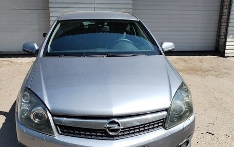 Opel Astra H, 2008 год, 700 000 рублей, 1 фотография