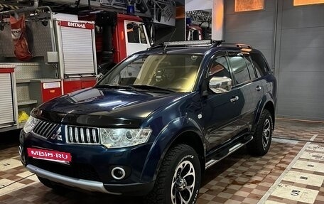 Mitsubishi Pajero Sport II рестайлинг, 2010 год, 2 000 000 рублей, 2 фотография
