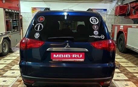 Mitsubishi Pajero Sport II рестайлинг, 2010 год, 2 000 000 рублей, 8 фотография