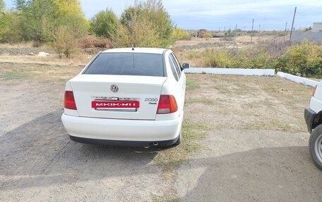 Volkswagen Polo III рестайлинг, 1998 год, 130 000 рублей, 3 фотография