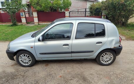 Renault Clio III, 1999 год, 85 000 рублей, 2 фотография