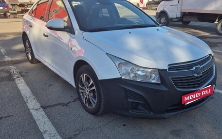 Chevrolet Cruze II, 2014 год, 500 000 рублей, 2 фотография