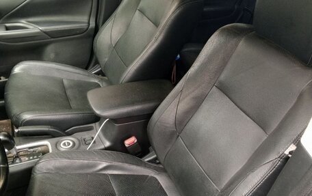 Mitsubishi Outlander III рестайлинг 3, 2014 год, 1 170 000 рублей, 13 фотография