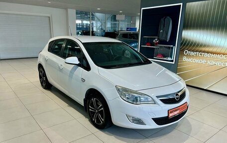 Opel Astra J, 2012 год, 500 000 рублей, 3 фотография