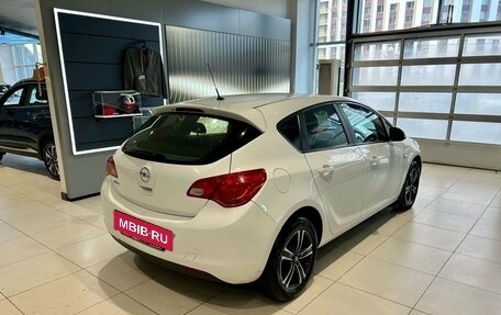 Opel Astra J, 2012 год, 500 000 рублей, 5 фотография