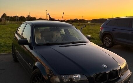 BMW 3 серия, 2001 год, 1 000 000 рублей, 9 фотография