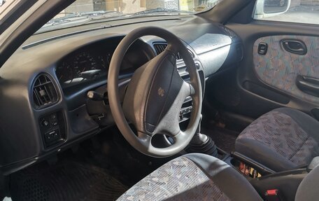 Suzuki Baleno I, 1997 год, 80 000 рублей, 8 фотография