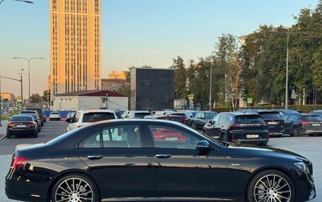 Mercedes-Benz E-Класс AMG, 2018 год, 4 500 000 рублей, 14 фотография