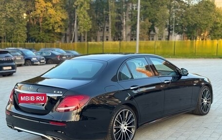 Mercedes-Benz E-Класс AMG, 2018 год, 4 500 000 рублей, 12 фотография